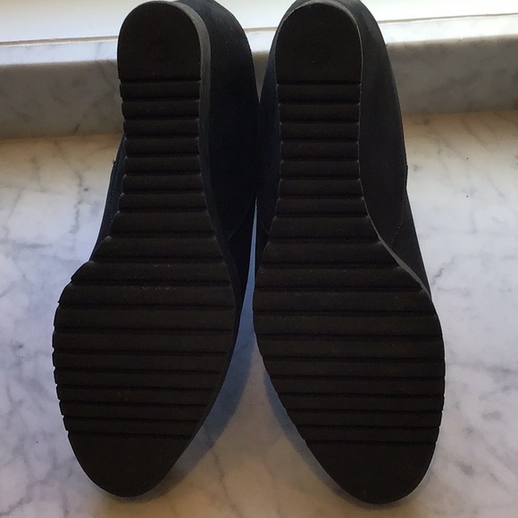 Browns suede black wedge slip on bootie - Picture 5 of 5